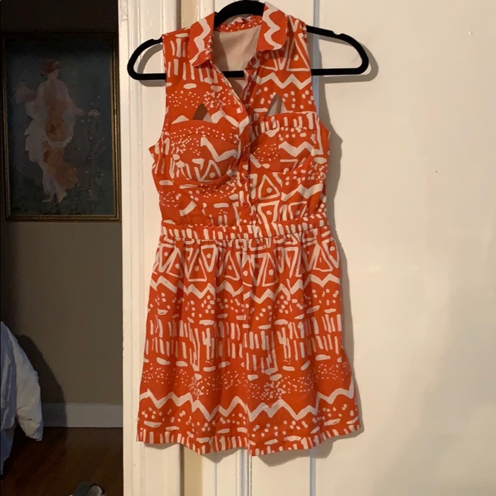 Sleeveless Collard Print Mini Dress